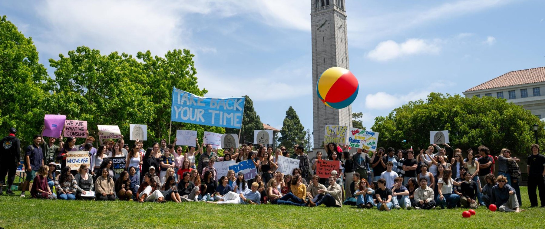 Students at the Campanile for the big party without big tech