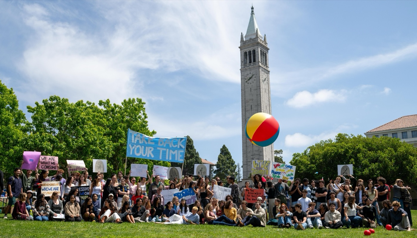A large group of students at a Reboot rally on campus.
